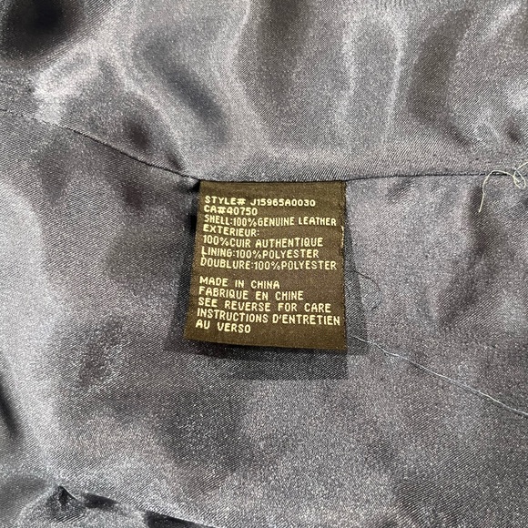 Vintage 100% Leather Jacket Coat With Silver Hardware Hidden Front Pockets Y2K - Picture 9 of 11